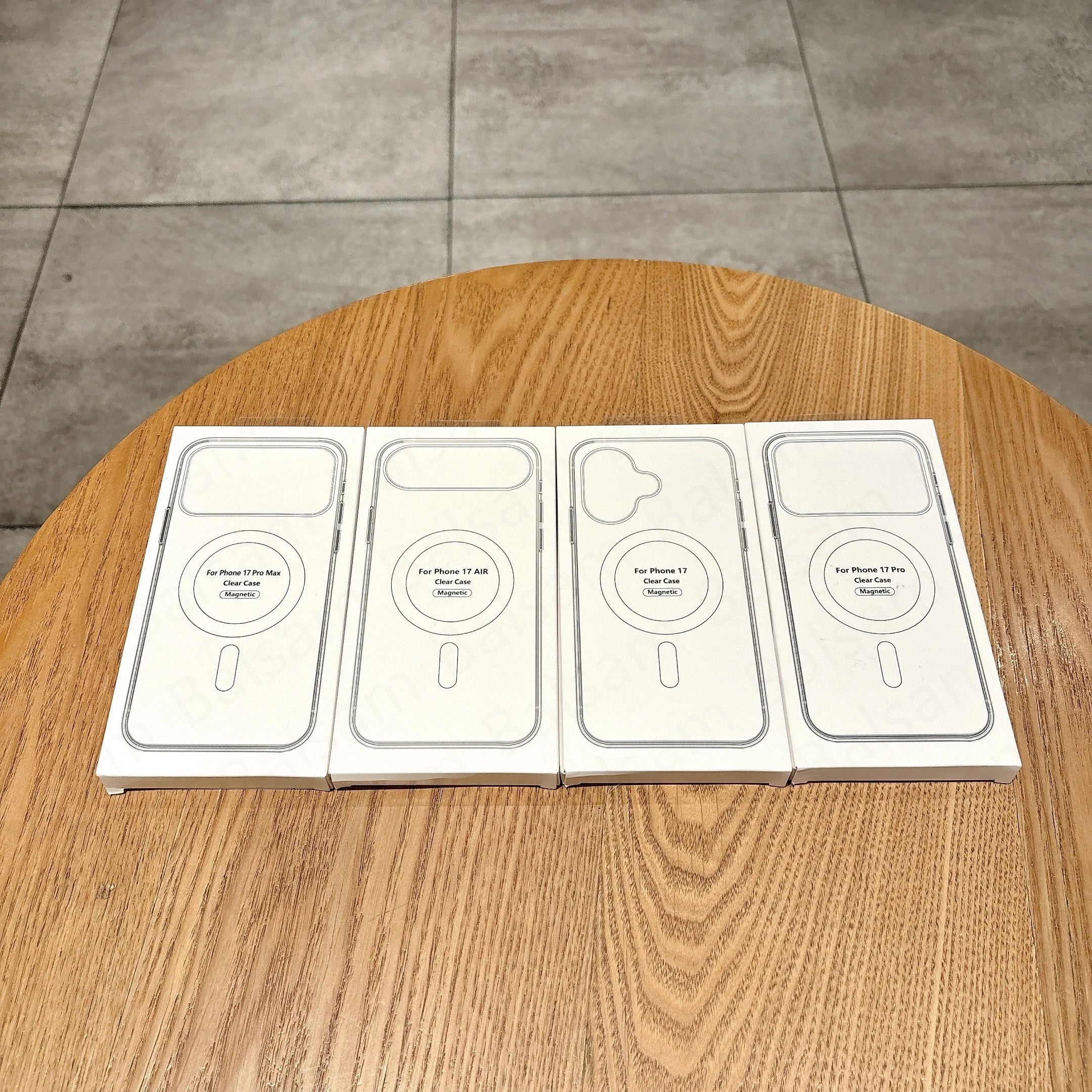 Iphone 17 pro max cover